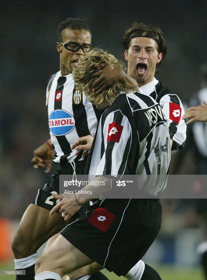 Juventus 02/03 #11 NEDVED Homekit Nameset Printing